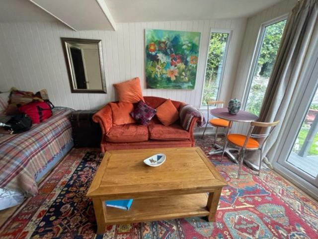 The Garden Room Knighton  Exteriör bild